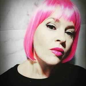 Meet your Posher, Catherine